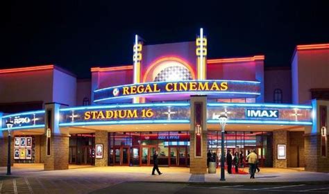 regal crown theaters near me.
